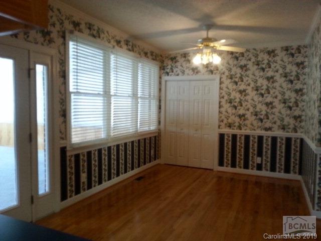 1238 Amherst Road Morganton, NC 28655 - Photo 4 of 19 Gallery Image 4
