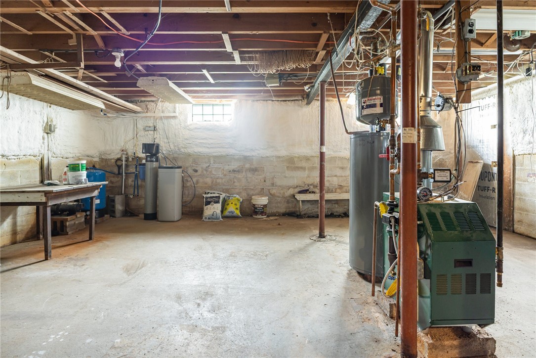 1331 Whitney Road East Perinton, NY 14450 - Photo 23 of 29