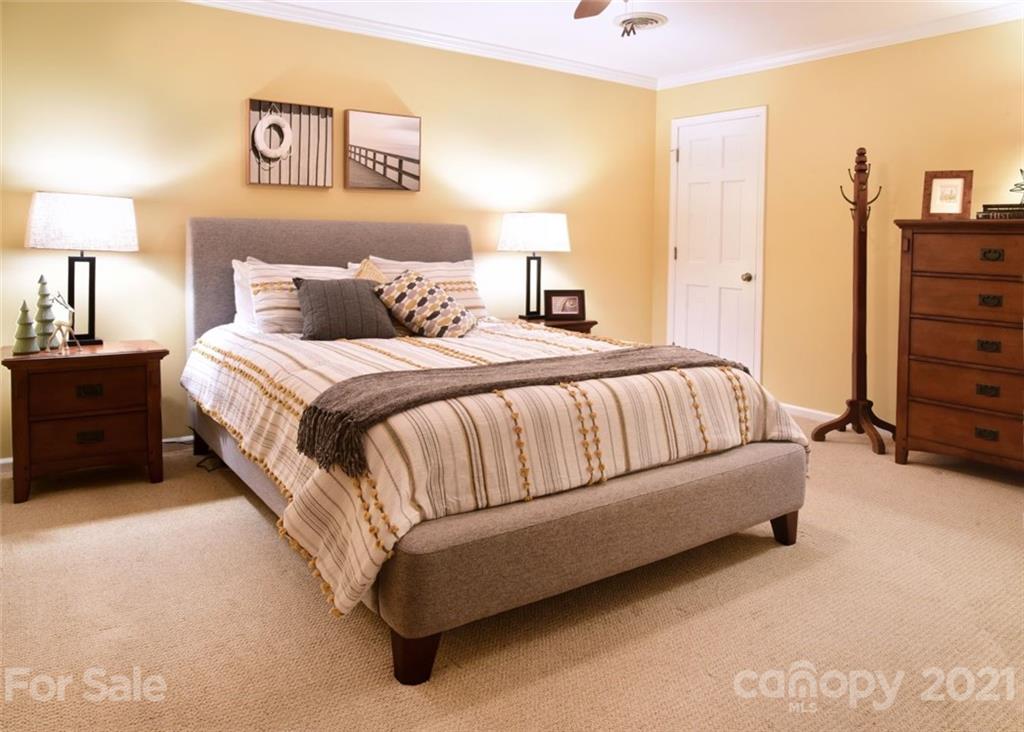 46327 Chase Point Road Norwood, NC 28128 - Photo 43 of 45 Gallery Image 43