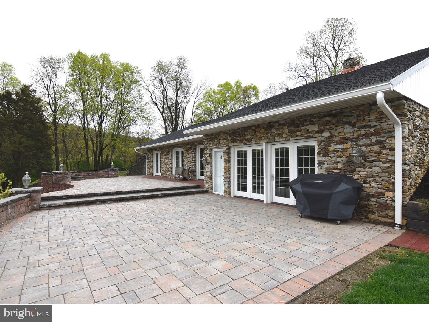 84 Scull Hill Loop Road Bernville, PA 19506 - Photo 1 of 23 Gallery Image 1