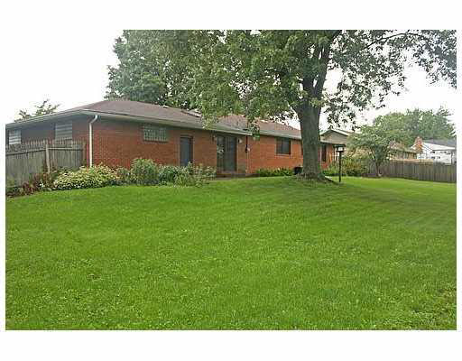 23555 Brick Road South Bend, IN 46628 - Photo 16 of 19 Gallery Image 16