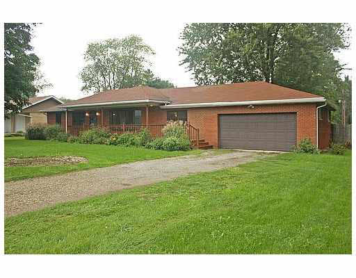 23555 Brick Road South Bend, IN 46628 - Photo 18 of 19 Gallery Image 18