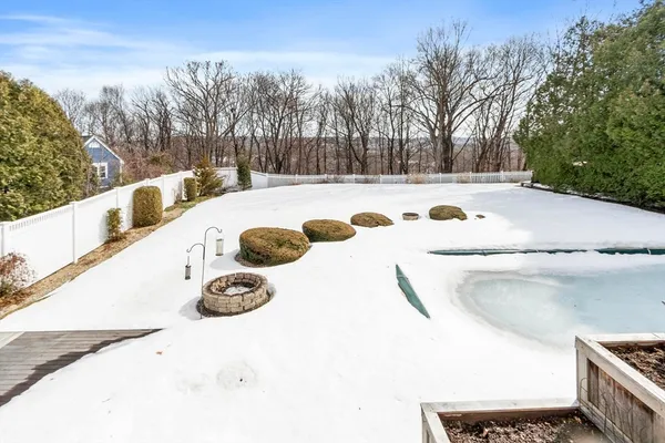 a view of multiple houses with outdoor space