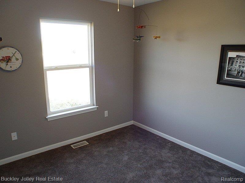 8032 Eagle Ridge Lane Fowlerville, MI 48836 - Photo 15 of 16 Nuetral Colors