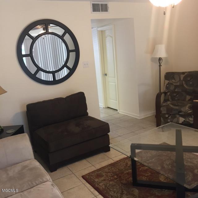 3230 Cumberland Road, Unit 8 Ocean Springs, MS 39564 - Photo 11 of 42 Den