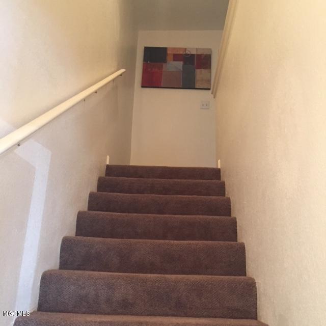3230 Cumberland Road, Unit 8 Ocean Springs, MS 39564 - Photo 18 of 42 Stairs
