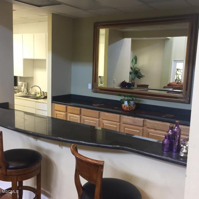 3230 Cumberland Road, Unit 8 Ocean Springs, MS 39564 - Photo 28 of 42 Club House Bar and Kitchen