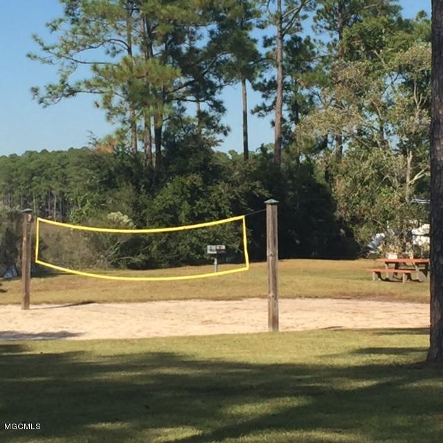 3230 Cumberland Road, Unit 8 Ocean Springs, MS 39564 - Photo 35 of 42 Volleyball Area