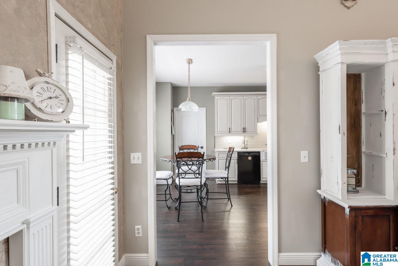 113 Thoroughbred Lane Alabaster, AL 35007 - Photo 10 of 33