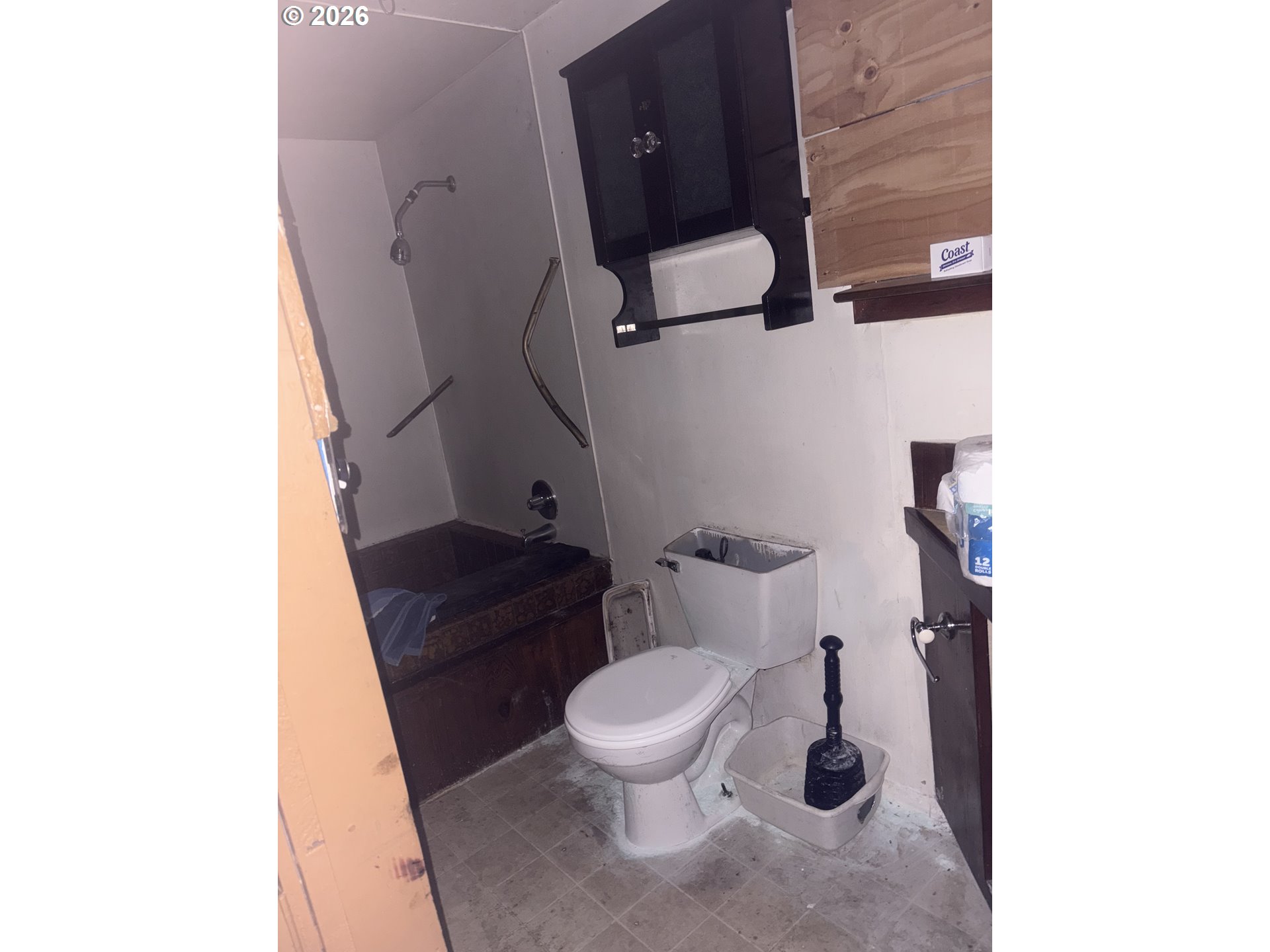 859 E Street Coos Bay, OR 97420 - Photo 14 of 23