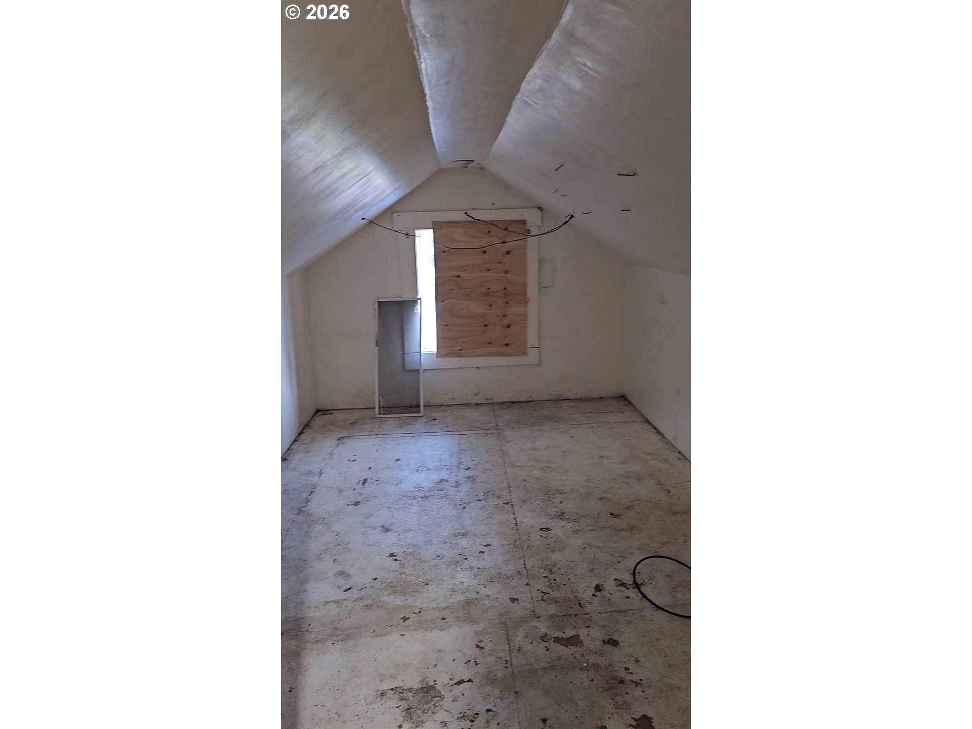 859 E Street Coos Bay, OR 97420 - Photo 17 of 23