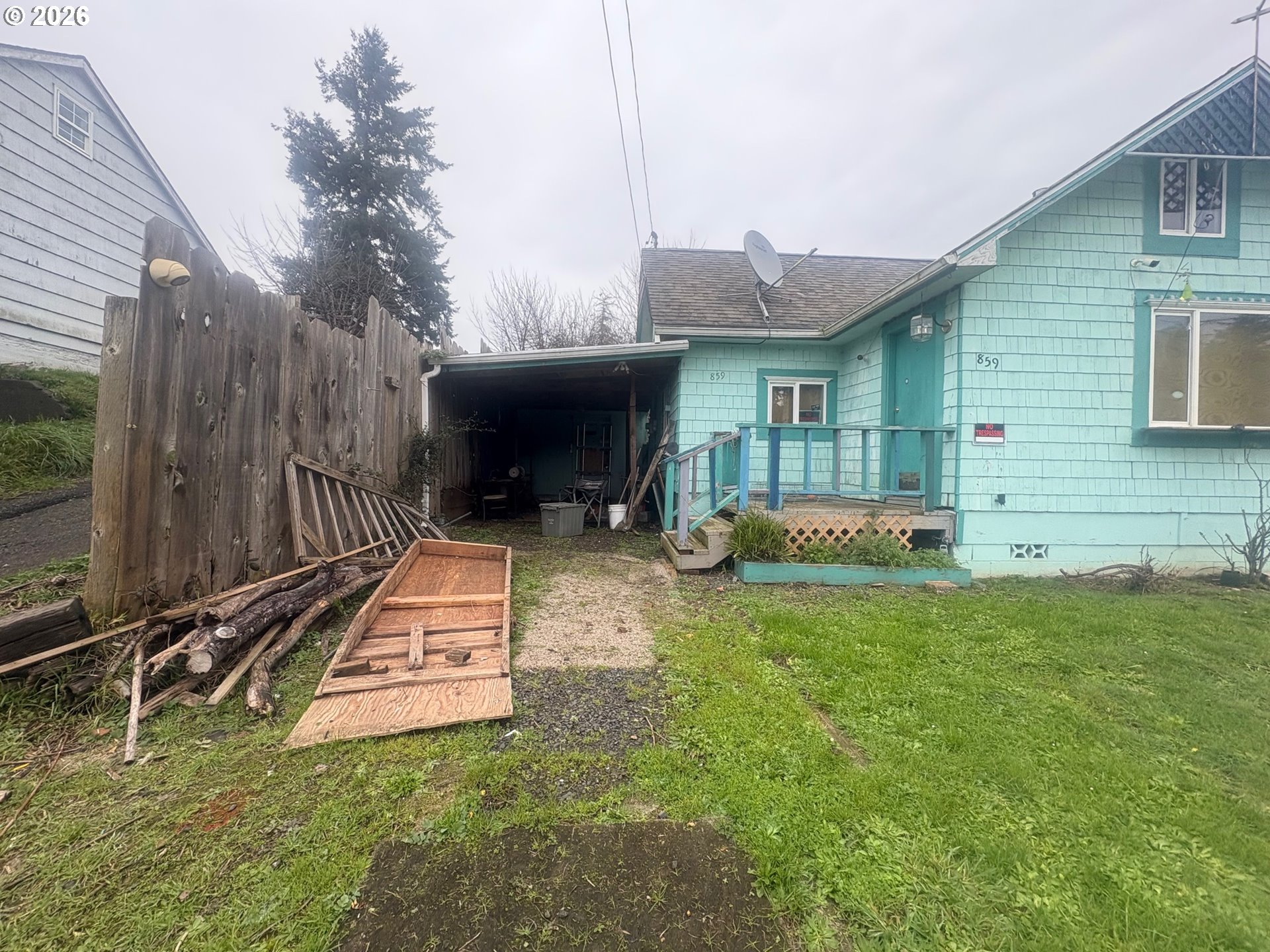 859 E Street Coos Bay, OR 97420 - Photo 4 of 23