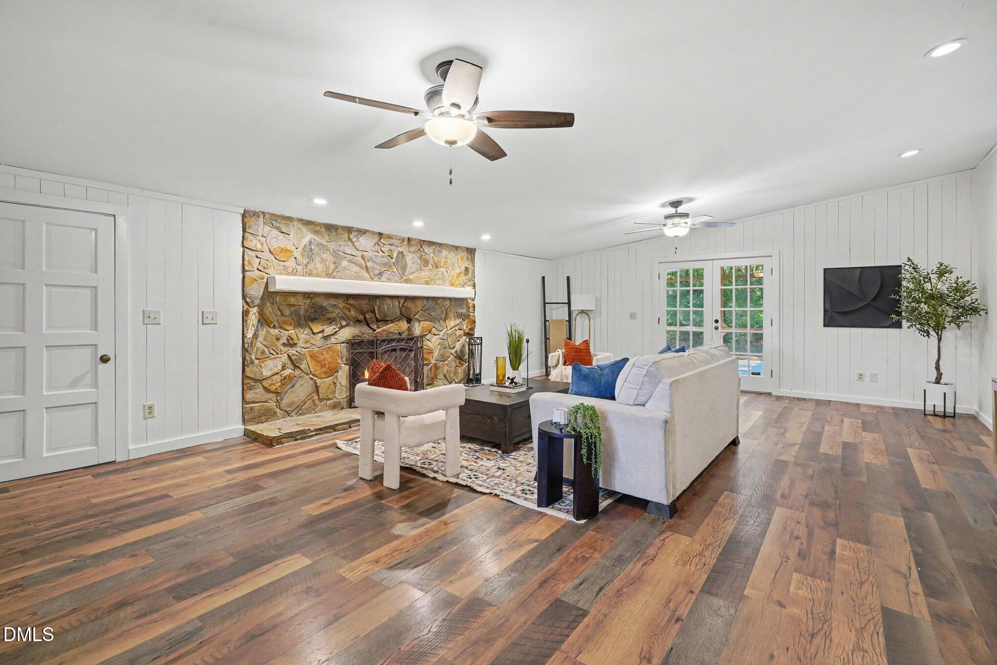 2619 Buffalo Road Smithfield, NC 27577 - Photo 4 of 29 007_file_6250