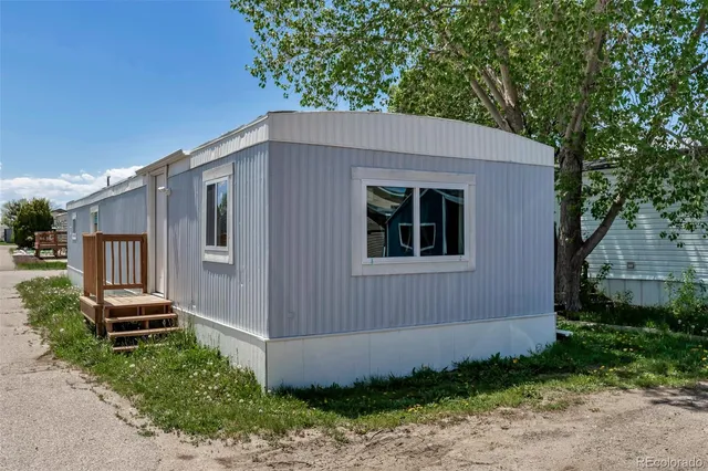 $90,000 | 26900 East Colfax Avenue, Aurora, CO 80018