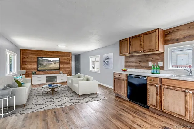 $90,000 | 26900 East Colfax Avenue, Aurora, CO 80018