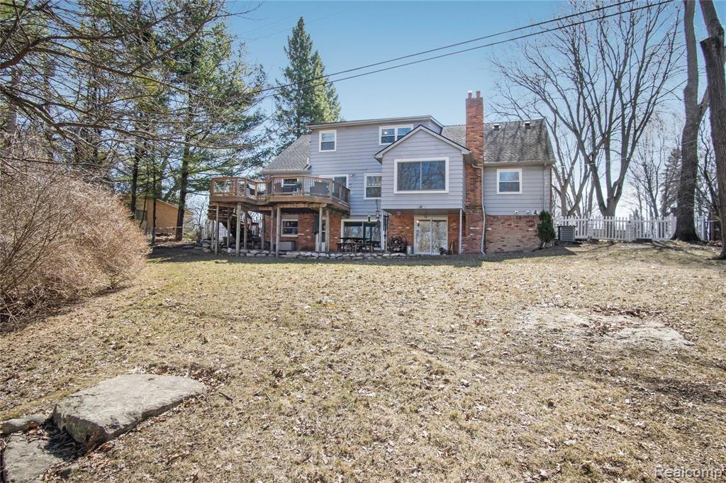 674 Charlesina Drive Rochester, MI 48306 - Photo 36 of 38