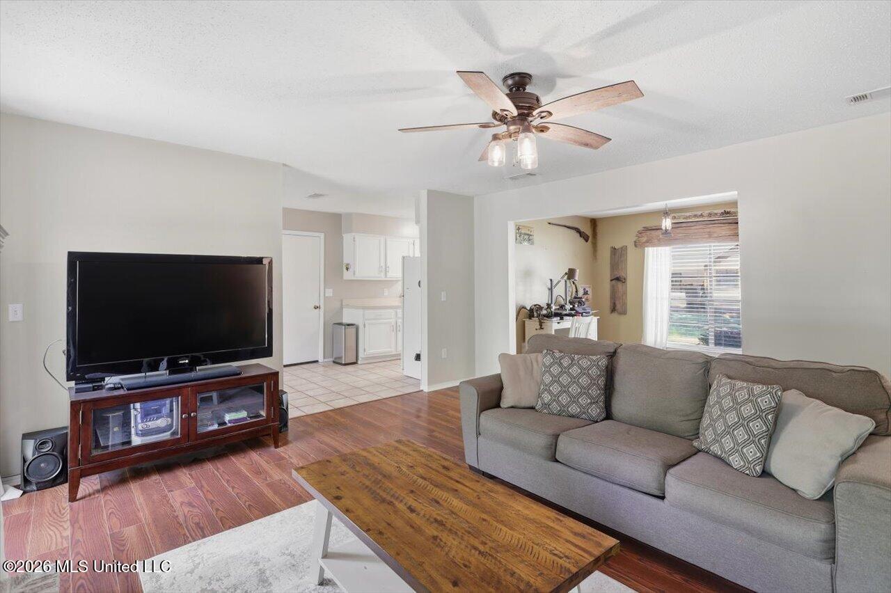 123 Cumberland Road Brandon, MS 39047 - Photo 8 of 30 08-123 Cumberland Dr _ Home Tours MS