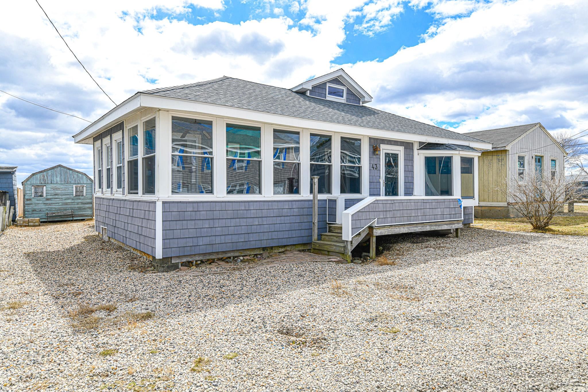 43 Glade Path Hampton, NH 03842 - Photo 1 of 43