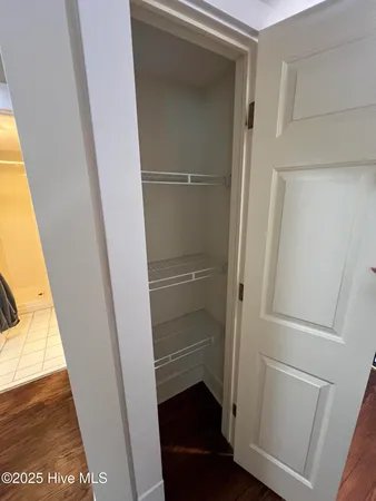 $1,400 | 206 North Poplar Street, Unit E, Aberdeen, NC 28315