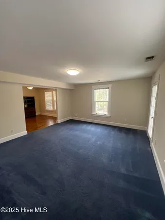 $1,400 | 206 North Poplar Street, Unit E, Aberdeen, NC 28315