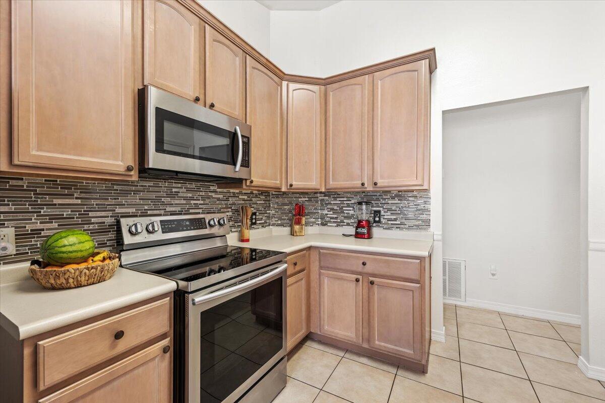 8111 Raleigh Street Navarre, FL 32566 - Photo 14 of 36