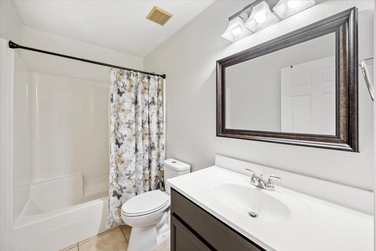 8111 Raleigh Street Navarre, FL 32566 - Photo 17 of 36