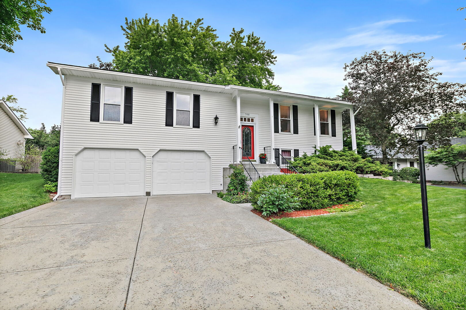 768 Merrimac Street Cary, IL 60013 - Photo 2 of 27