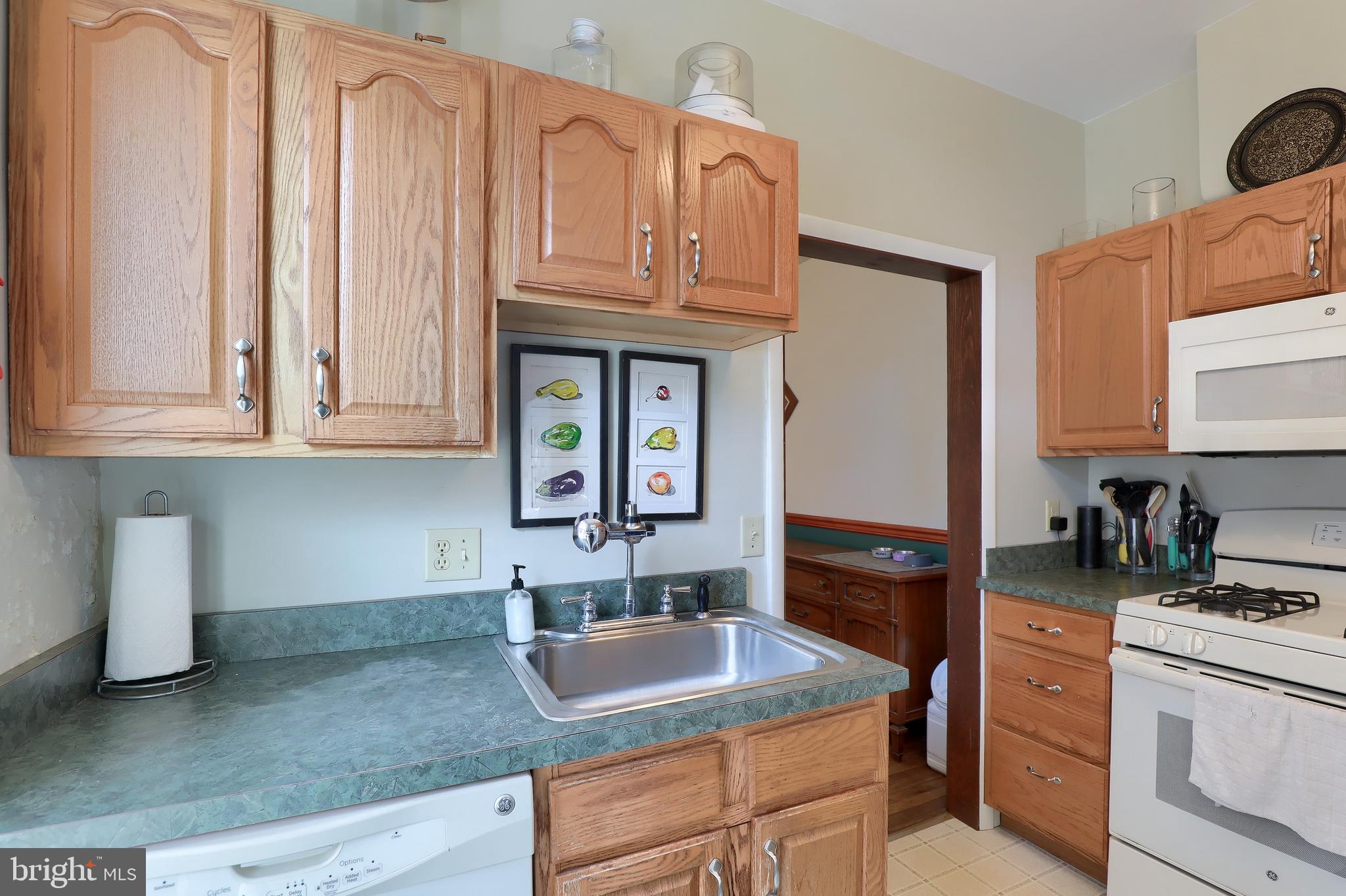 219 Ruby Street Lancaster, PA 17603 - Photo 9 of 26 Gallery Image 9