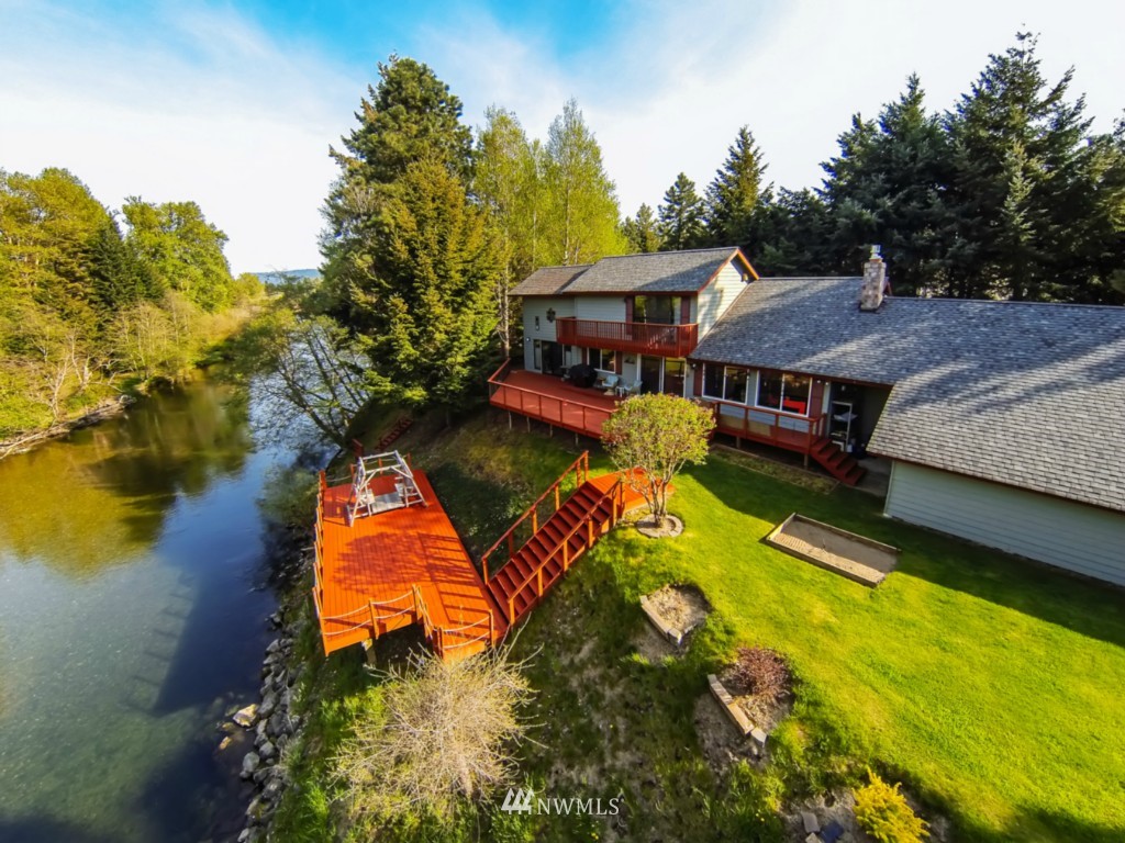 2081 Hundley Road Cle Elum, WA 98922 - Photo 1 of 25 Gallery Image 1