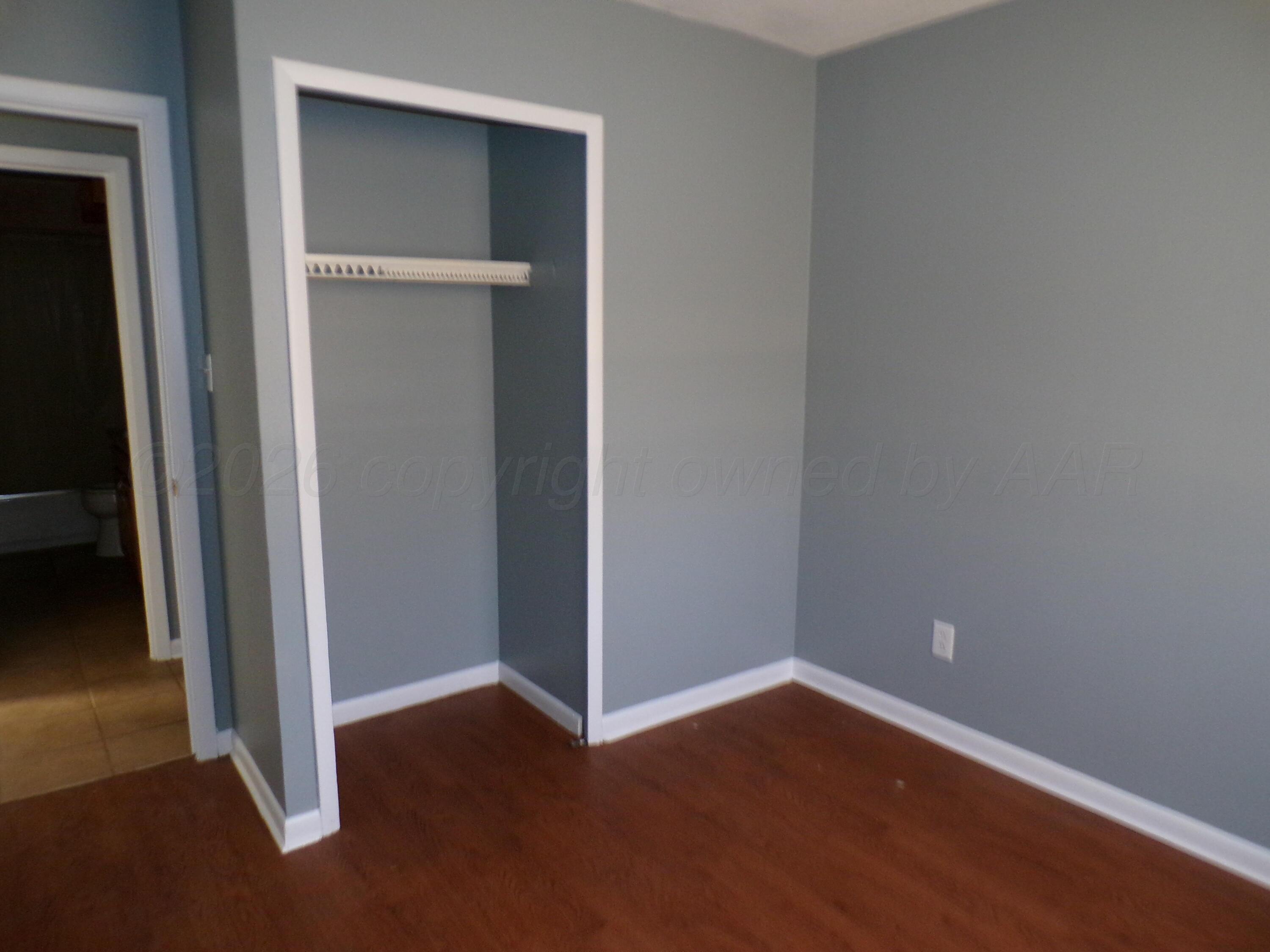 403 North Robey Avenue Fritch, TX 79036 - Photo 22 of 24 a view of an empty room