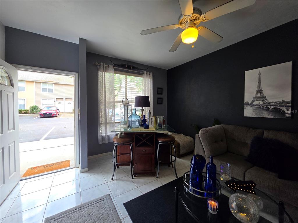 4415 Southwest 34th Street, Unit 410 Gainesville, FL 32608 - Photo 4 of 23