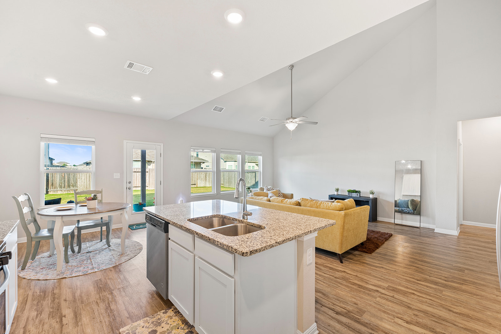 419 Windy Reed Road Hutto, TX 78634 - Photo 5 of 28 Gallery Image 5