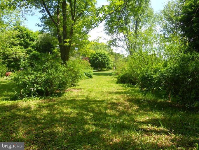 15407 Parrish Road Upperco, MD 21155 - Photo 6 of 8 Garden #2