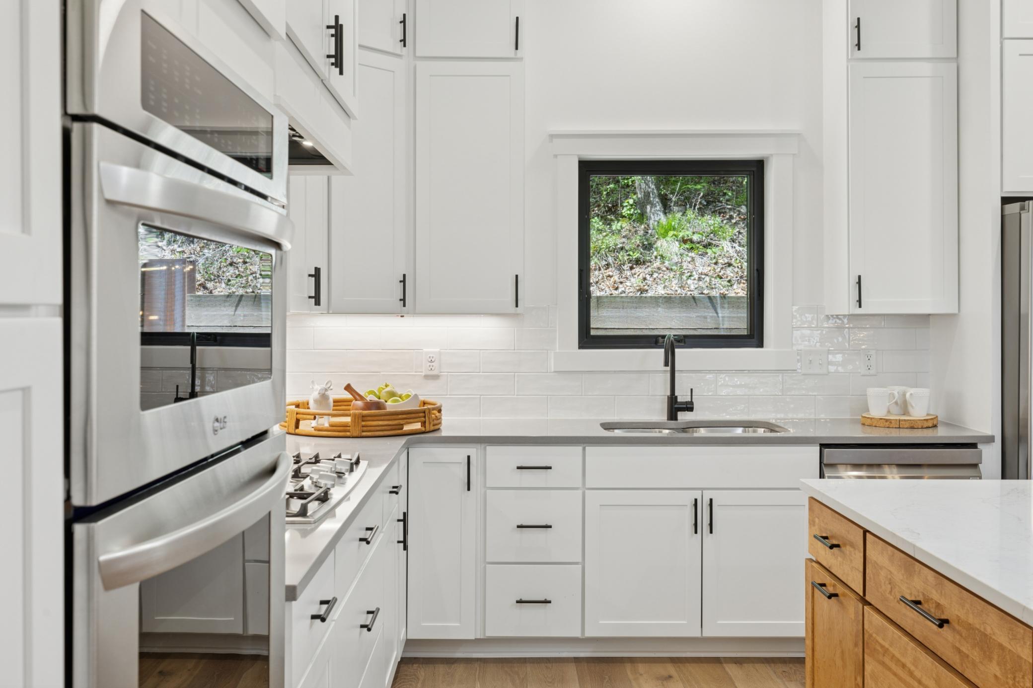 5742 Shady Oak Road, Unit 7 Minnetonka, MN 55343 - Photo 16 of 46