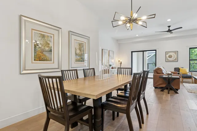 $699,900 | 5742 Shady Oak Road, Unit 7, Minnetonka, MN 55343