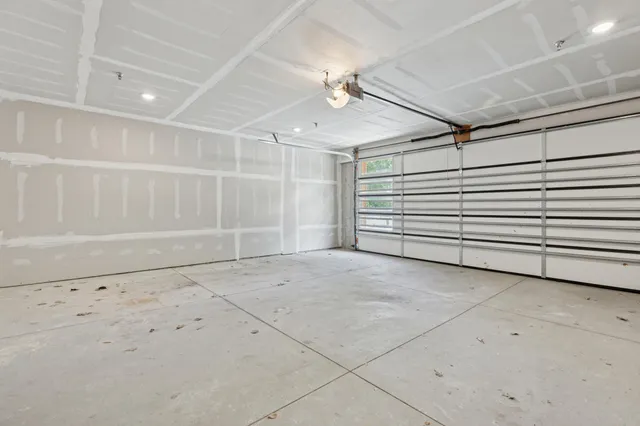 $699,900 | 5742 Shady Oak Road, Unit 7, Minnetonka, MN 55343