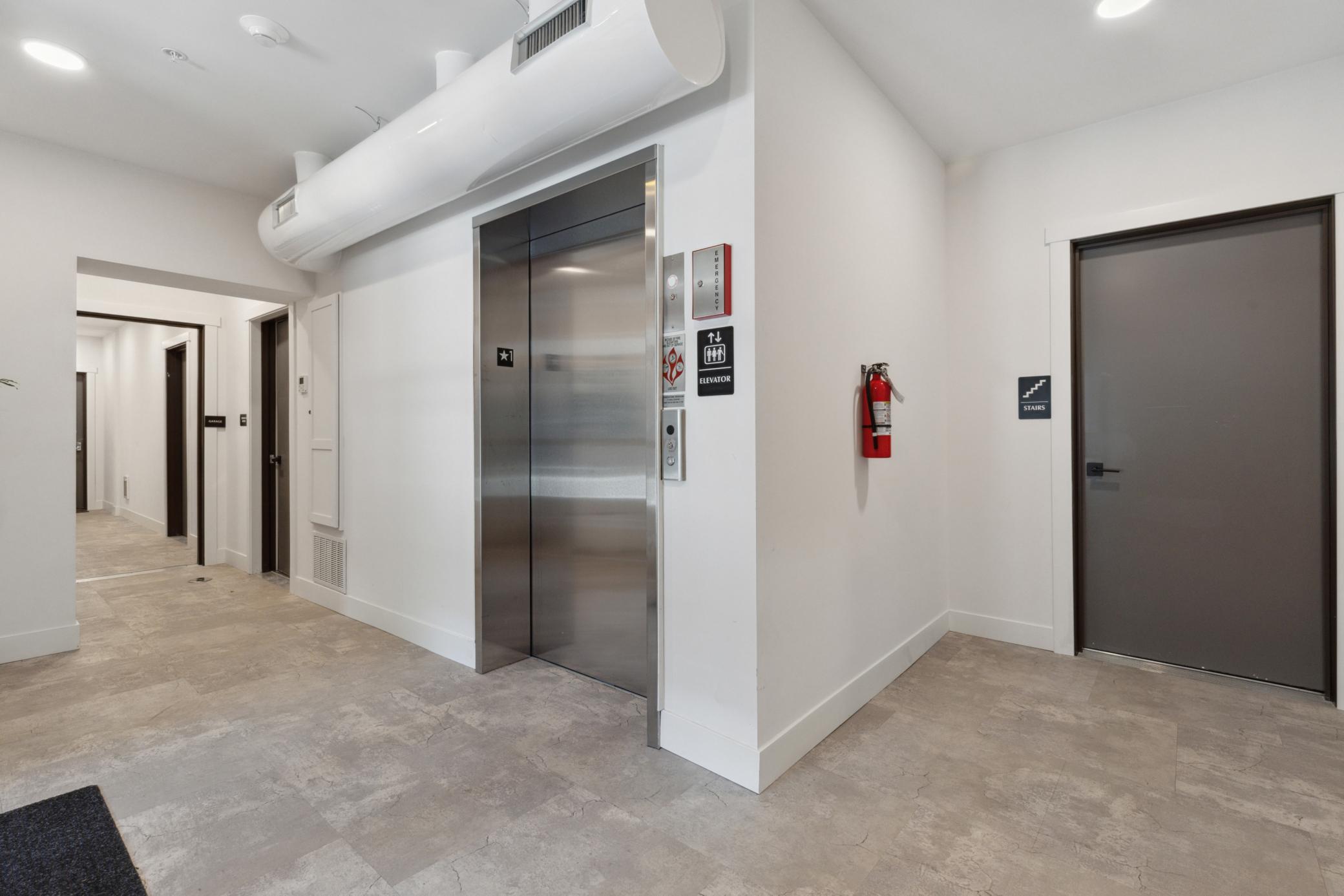 5742 Shady Oak Road, Unit 7 Minnetonka, MN 55343 - Photo 5 of 46