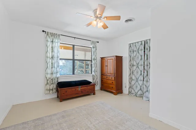 $895,000 | 8705 South View Road, Austin, TX 78737