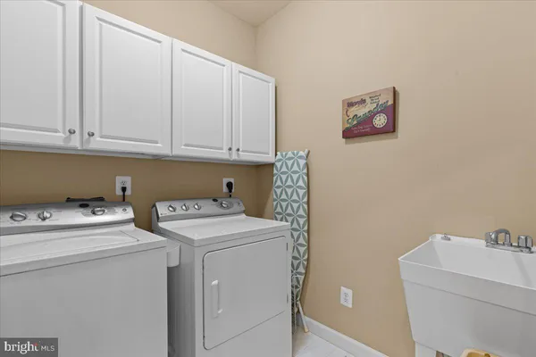 a view of a room with shelf