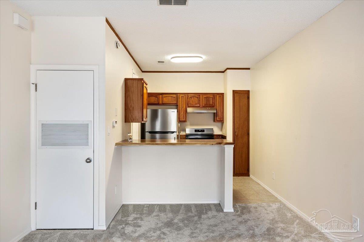 501 East Burgess Road, Unit C8 Pensacola, FL 32504 - Photo 10 of 33