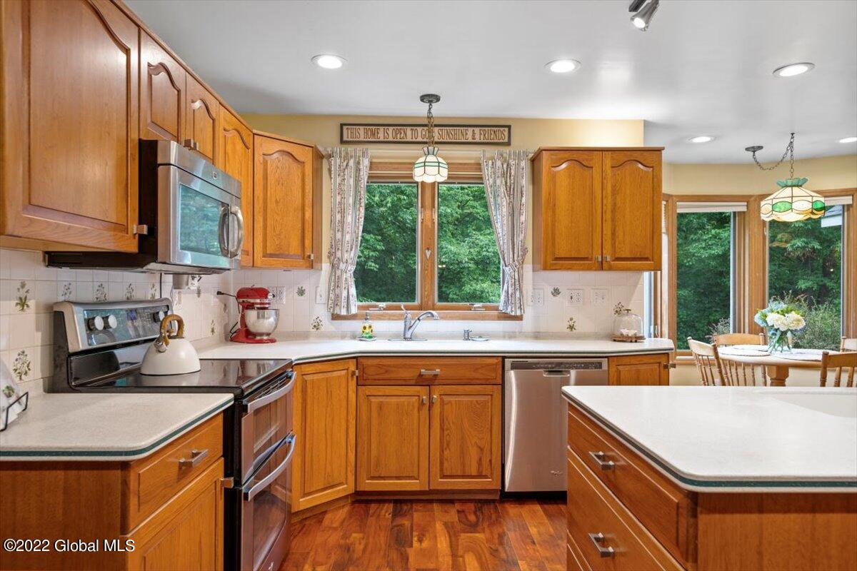 276 Lake Road Ballston, NY 12019 - Photo 16 of 33 20-JUN07639