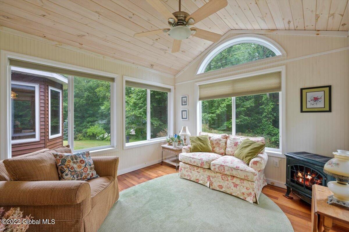 276 Lake Road Ballston, NY 12019 - Photo 19 of 33 11-JUN07612