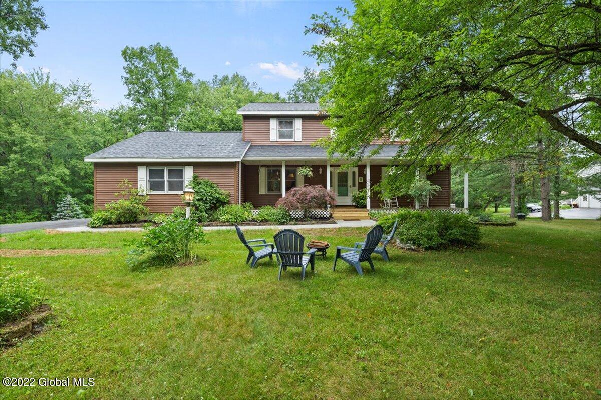 276 Lake Road Ballston, NY 12019 - Photo 2 of 33 02-JUN07579
