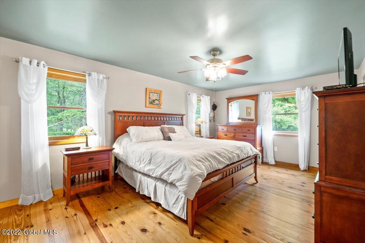 276 Lake Road Ballston, NY 12019 - Photo 22 of 33 29-JUN07673