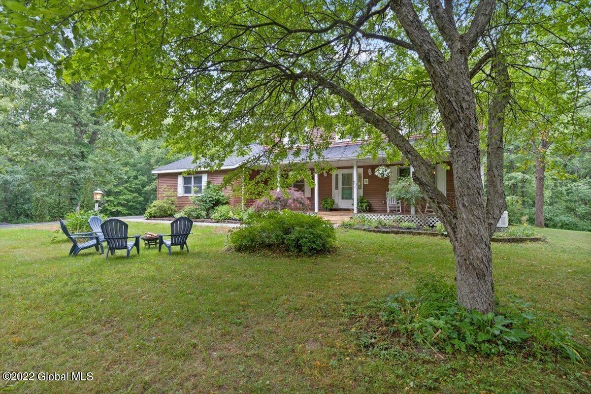 276 Lake Road Ballston, NY 12019 - Photo 3 of 33 03-JUN07582