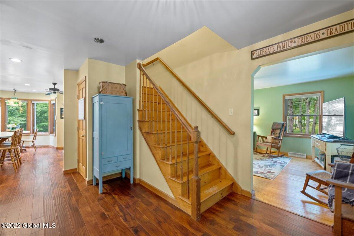 276 Lake Road Ballston, NY 12019 - Photo 7 of 33 07-JUN07594