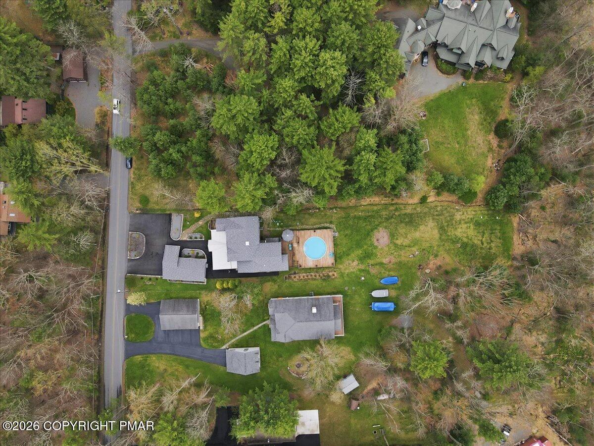 111 Spinnler Point Road Tafton, PA 18464 - Photo 18 of 148 144-133_dji_fly_20260422_135036_458_1776