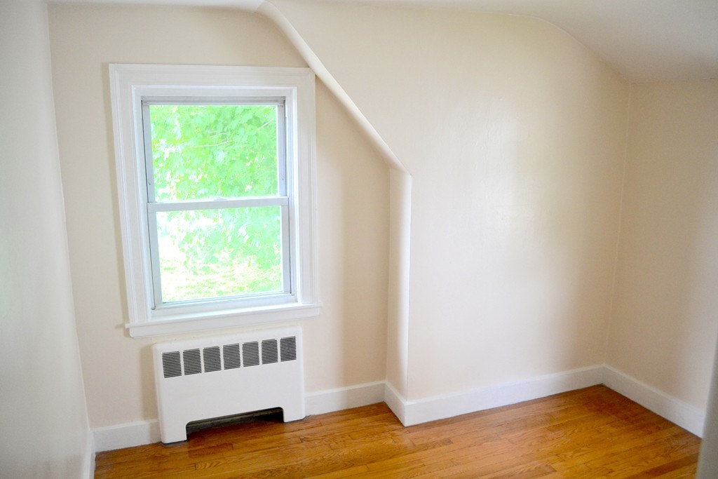 29 Fifth Avenue Worcester, MA 01607 - Photo 13 of 21 Gallery Image 13