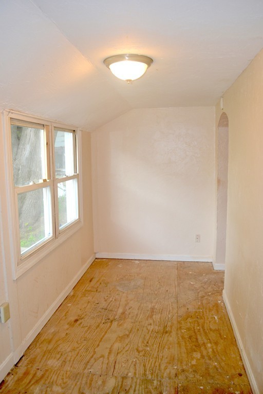 29 Fifth Avenue Worcester, MA 01607 - Photo 17 of 21 Gallery Image 17