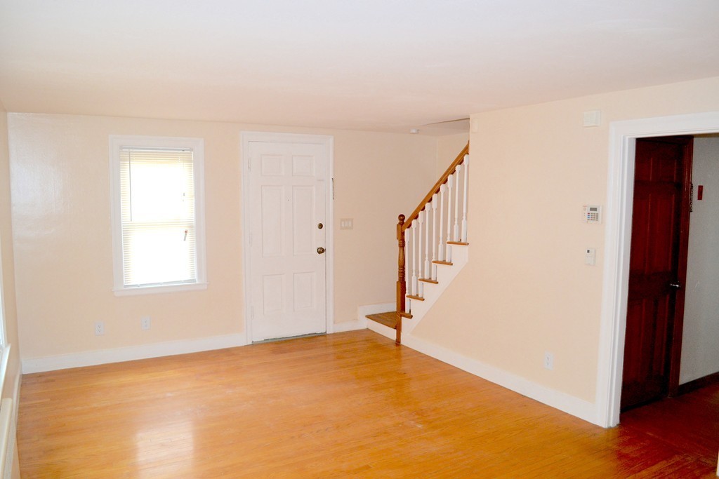 29 Fifth Avenue Worcester, MA 01607 - Photo 7 of 21 Gallery Image 7